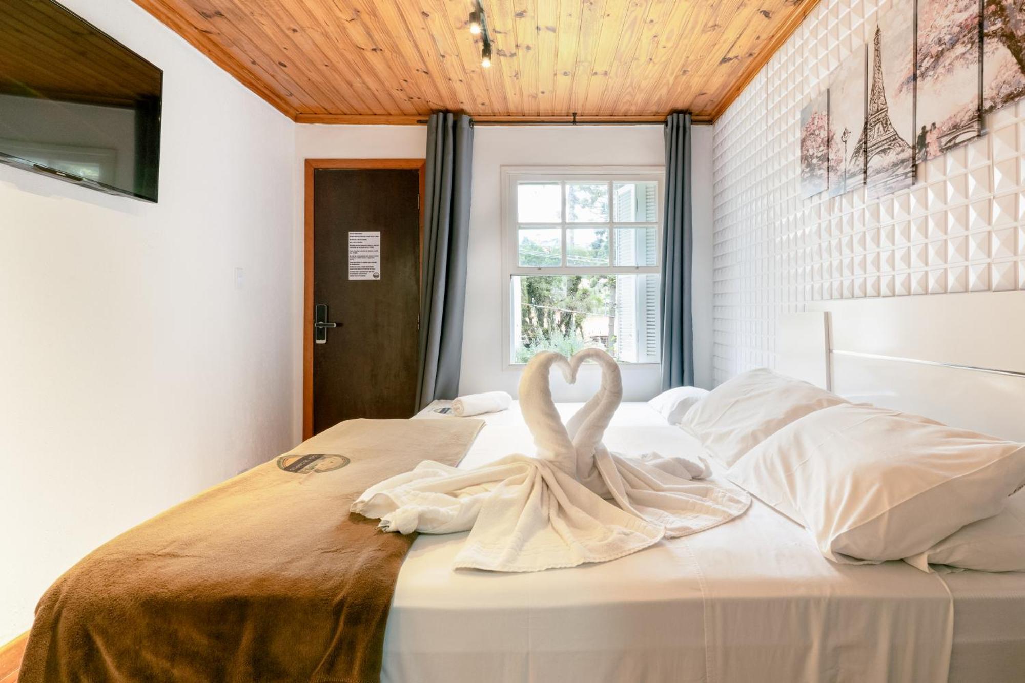 Velinn Pousada Casa De Campos Capivari House Campos do Jordao Ruang foto